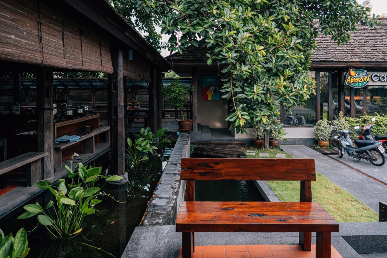 茵帕瓦酒店 Ban Phai 外观 照片